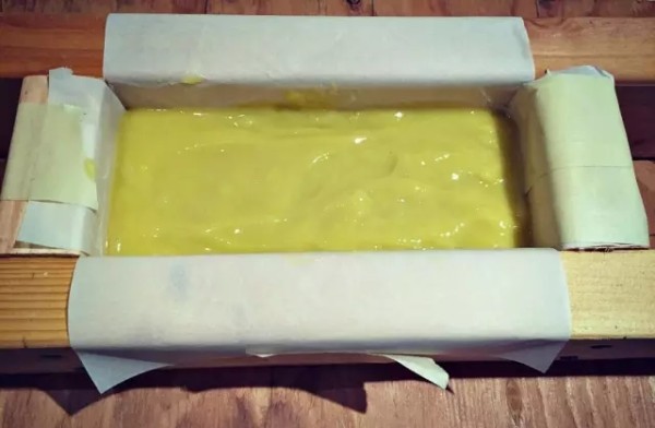 Teach you step by step how to make chrysanthemum soap! Check it out DIY soap!