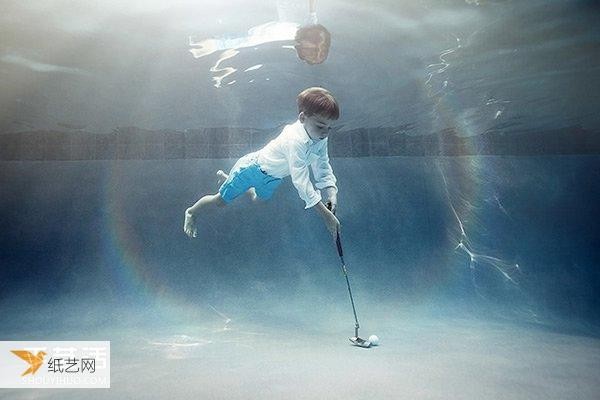 Very interesting underwater photography of children with unexpected photography effects