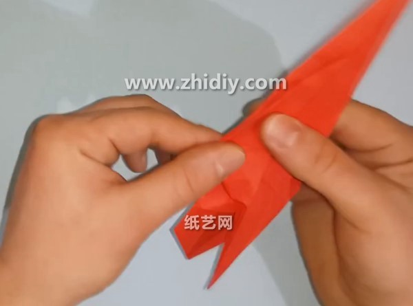 Three-dimensional origami ninja sword hand-making tutorial