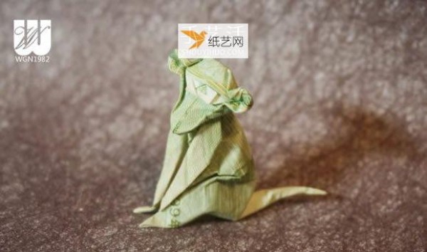 Very realistic handmade monkey origami illustrations