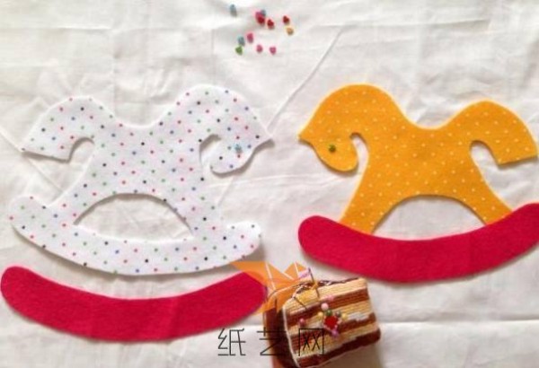 Christmas decoration fabric wooden horse making tutorial