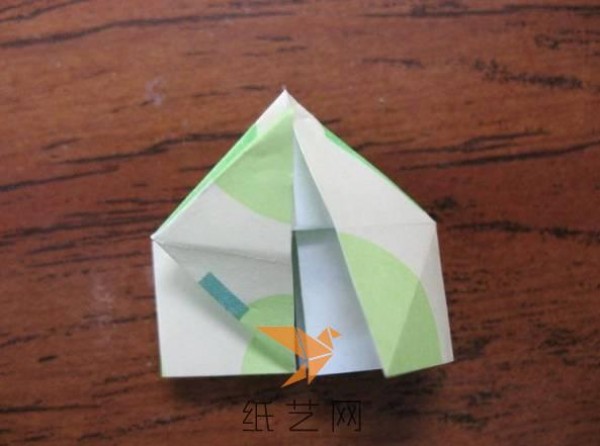 Tutorial on how to make a cute origami turtle