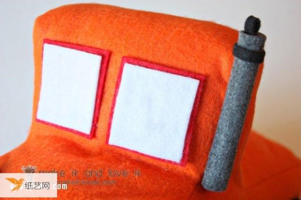 Very cute non-woven toy truck fabric hand-making method