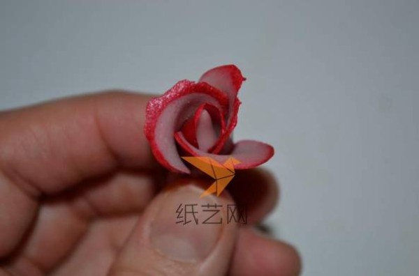 Tutorial on how to make a red rose ring made of ultra-light clay