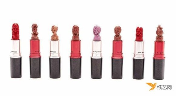 Exquisite and interesting handicrafts carving famous figures on lipstick