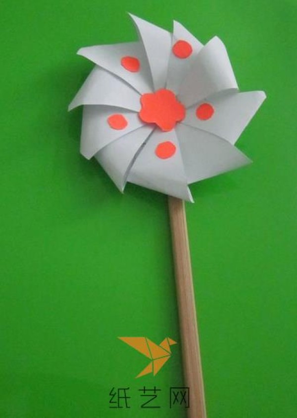 Simple children’s handmade windmill paper art making tutorial