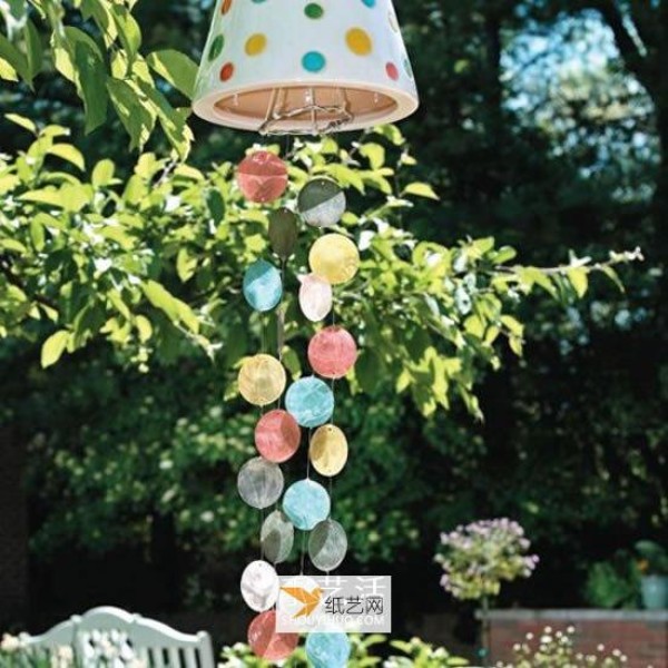 Handmade romantic wind chimes using seashells