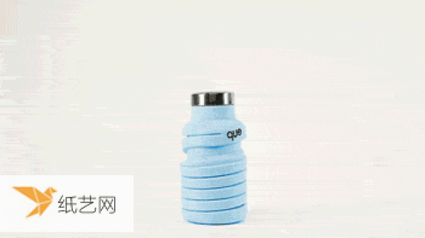 Drink more or less with just one can. Design of a retractable and portable water bottle.