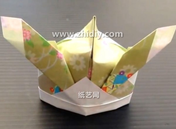 Simple Origami Making Tutorial for Origami Samurai Hat