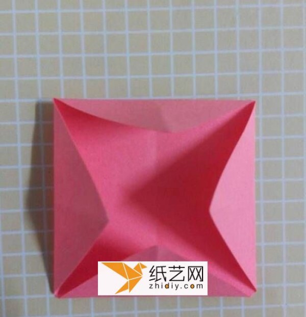 Simple Chinese Valentines Day origami gift box tutorial