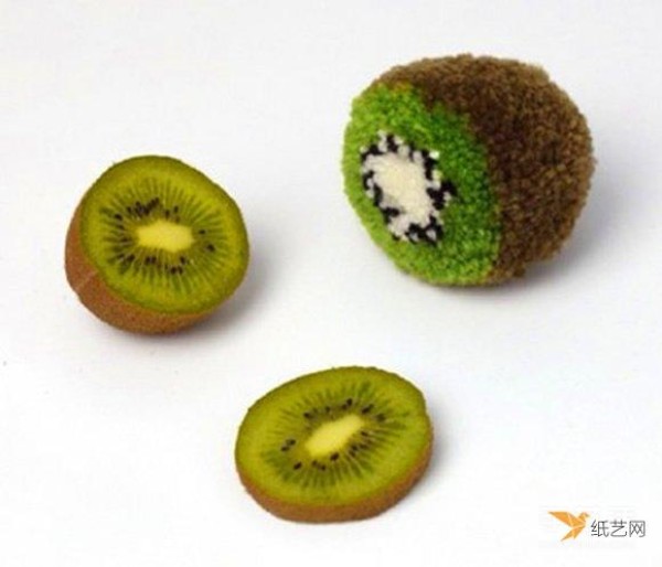 Tutorial on how to use wool to make personalized kiwi trinkets