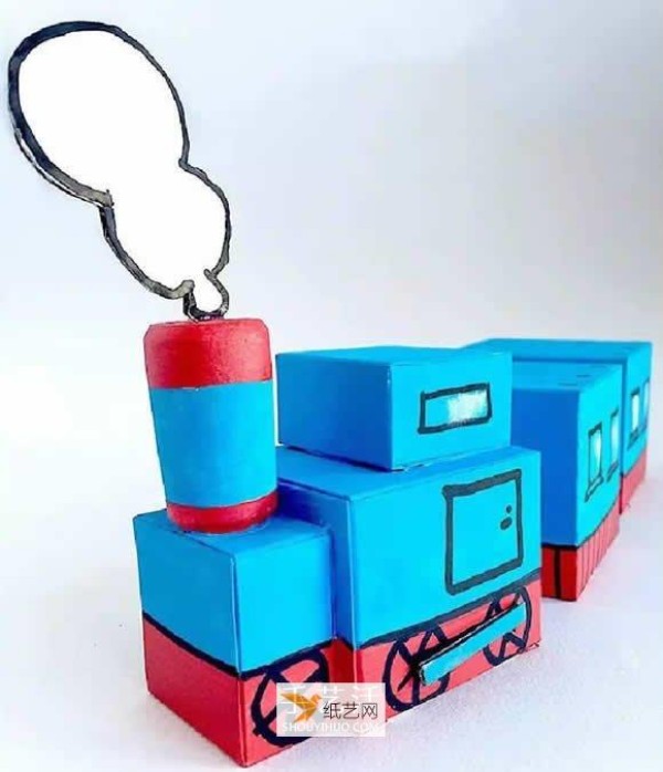 How to make a children’s model train using waste paper boxes