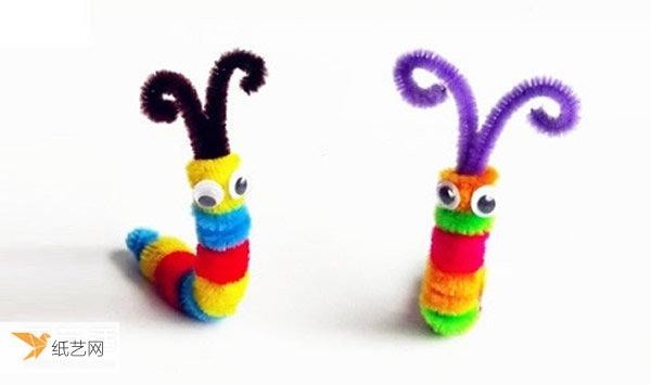 How to make caterpillars for children using twist sticks