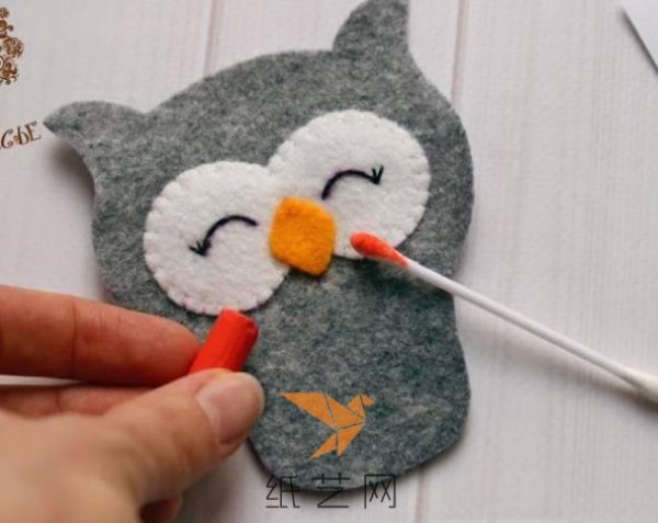 Tutorial on making cute little owl ornaments