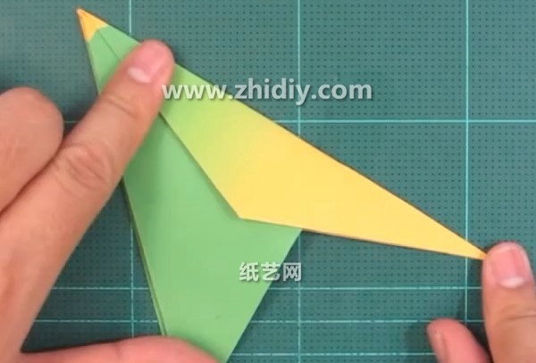 How to make an origami parrot