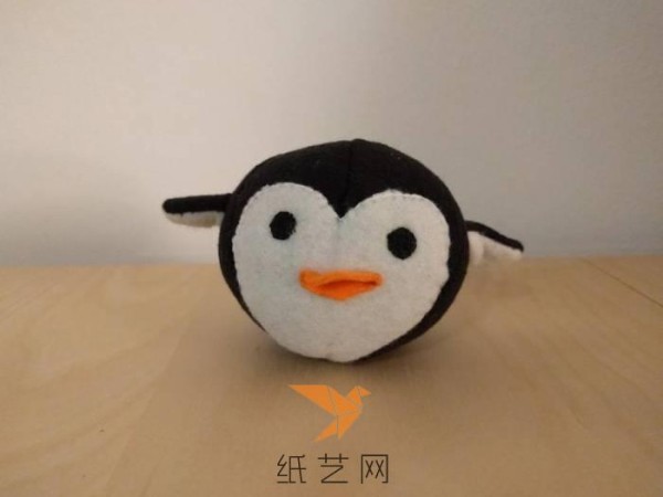 Cute Penguin Doll New Year Handmade Tutorial