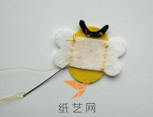 Cute non-woven bee making tutorial