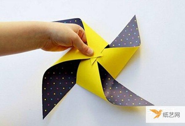 Very simple origami windmill making process illustrated tutorial for children