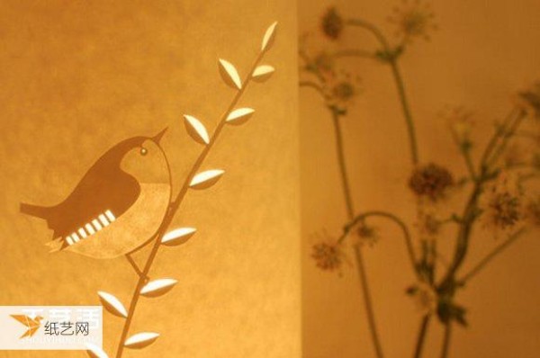 Tutorial on making a beautiful and personalized handmade paper lamp engraved with flower and bird patterns