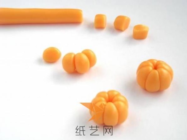 Tutorial on cute little oranges made with super light clay