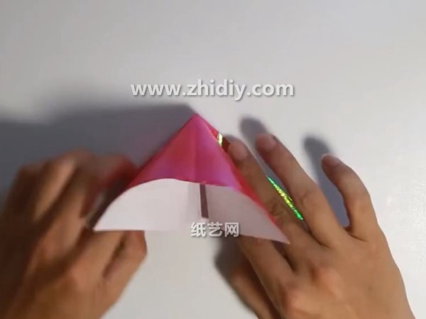 Origami video tutorial for the latest creative origami butterfly