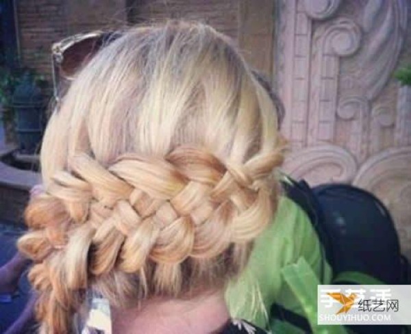 The god-level hair braiding pictures that make people never forget but are helpless