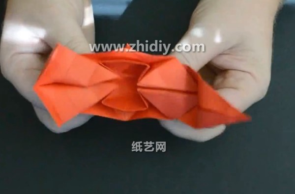 Origami video tutorial for origami sailboat