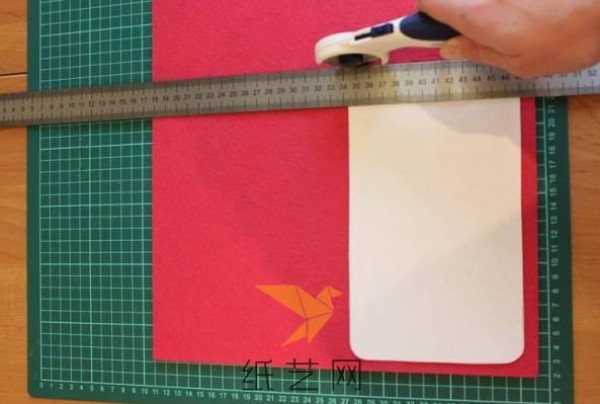 Tutorial on making a thoughtful and beautiful mobile phone case for Valentine’s Day gift