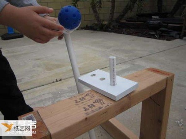 Invincible Dad’s little invention—How to make a simple trebuchet