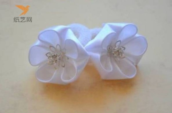 Fabric Art Tutorial Tutorial on making exquisite fabric silk flower hairband