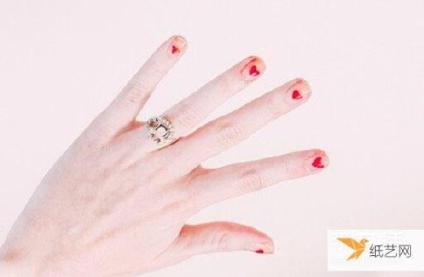 Very cute and cute little fresh manicure picture tutorial