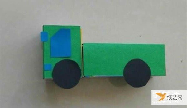 Picture of simple handmade large truck model using waste pill box