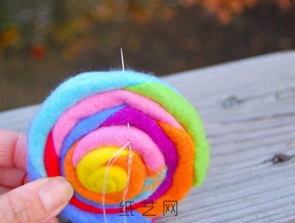 Beautiful non-woven rainbow lollipop making tutorial