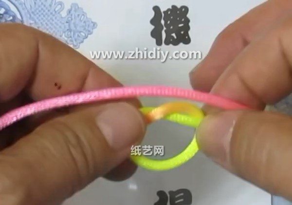 Tutorial on how to braid Chinese double knots