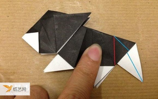 Share with you detailed step-by-step illustrations of small animal origami