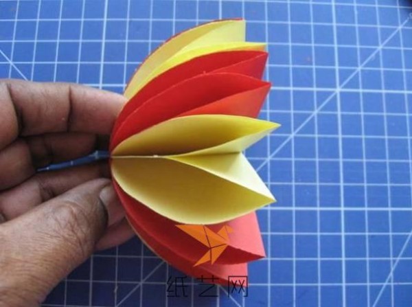 Simple childrens handmade paper flower making tutorial for Teachers Day