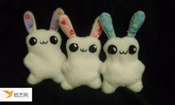 Illustration of a personalized plush rabbit puppet handmade using felt cloth