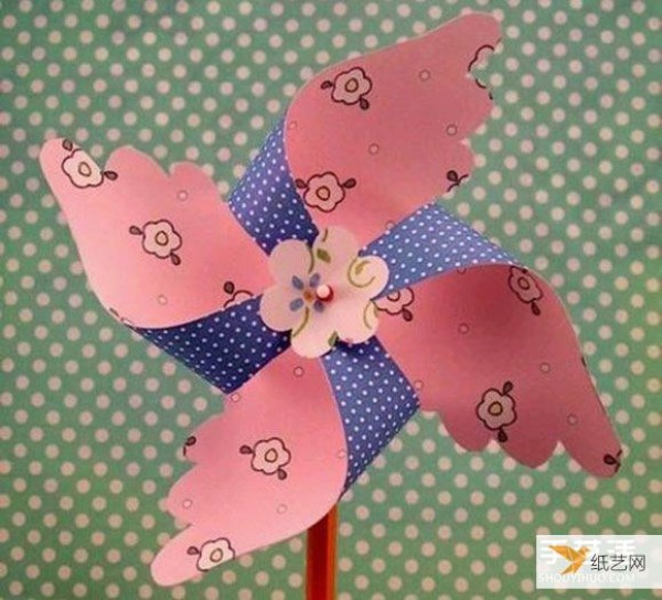 Illustrated tutorial on how to make a handmade double-layered eight-leaf paper windmill for children