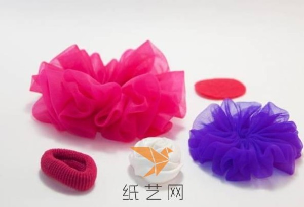 Beautiful ribbon flower hair tie making tutorial