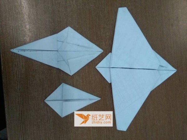 How to fold an F-14 Tomcat fighter jet