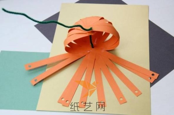 Beautiful and simple paper craft pumpkin making tutorial