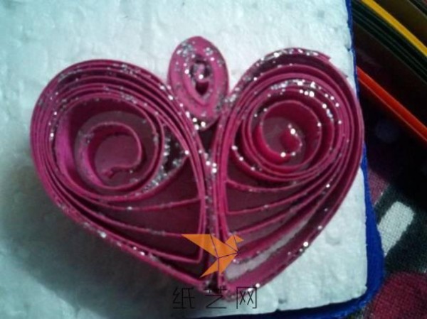 Simple paper quilling introductory tutorial for making paper quilling fish