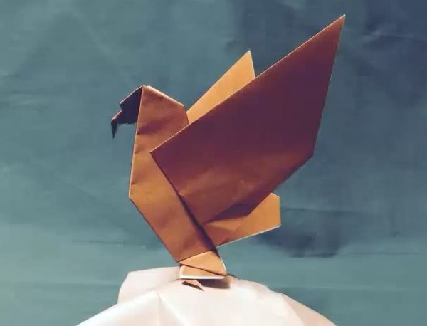 How to make a simple origami eagle