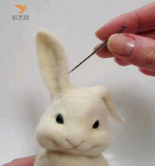 Wool Felt Tutorial: You can also make a cute wool felt bunny with the same excellent results.