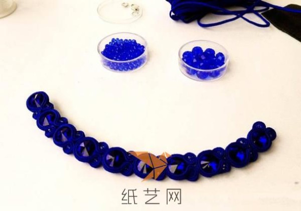 Classical and dignified DIY braided necklace Spring Festival gift making tutorial