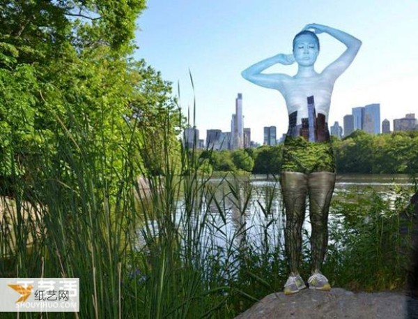 Everyone is looking for trouble: Creative body painting art makes models completely invisible