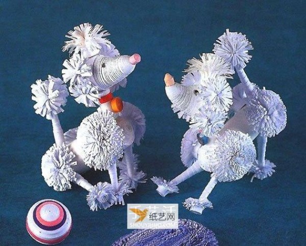 Illustration of how to make paper-quilled poodles by hand