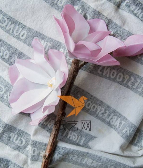 Tutorial on how to make exquisite handmade paper flowers for Mid-Autumn Festival