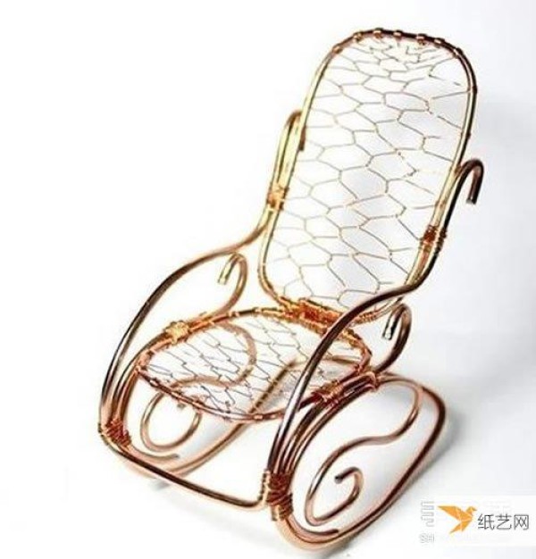 The process of making a rocking chair from metal wire by hand