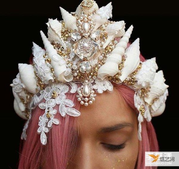 A 27-year-old Australian gardener creates a mermaid crown using shells and jewels